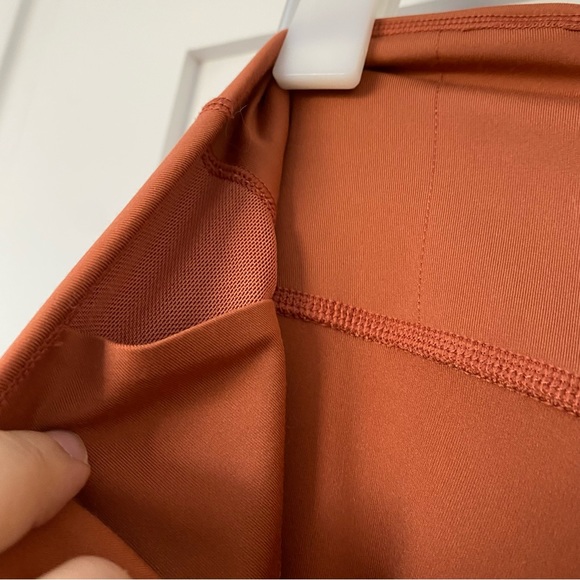 LAST CALL BNWT 🔥 Nike One Luxe Dri-FIT Mid-Rise Workout Legging in Terracotta - Picture 9 of 11